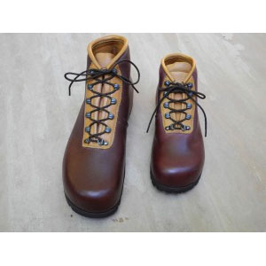 Leahy Custom Hiking Boots
