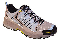 photo: La Sportiva Sonic TR